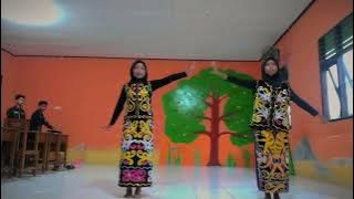 Download lagu tugas praktek seni budaya tari kreasi kelompok 5 'Dayak flying high'