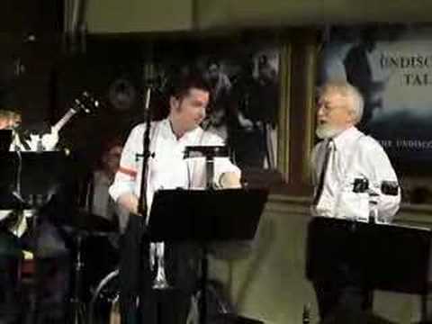 White Guy Sings Louis Armstrong - St. James Infirmary - YouTube