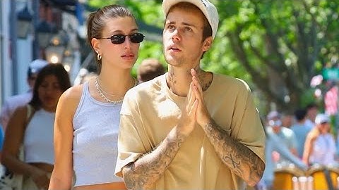 Justin Bieber & Hailey Caught By Paparazzi At Village
