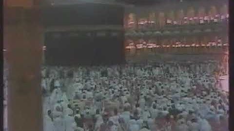 من اول سورة النور الى الاية 52 تلاوة الشيخ علي جابر في الحرم المكي لتراويح 19-9-1402هـ