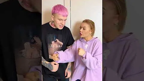 Мой парень боксер. Почти😂🙈 #shorts