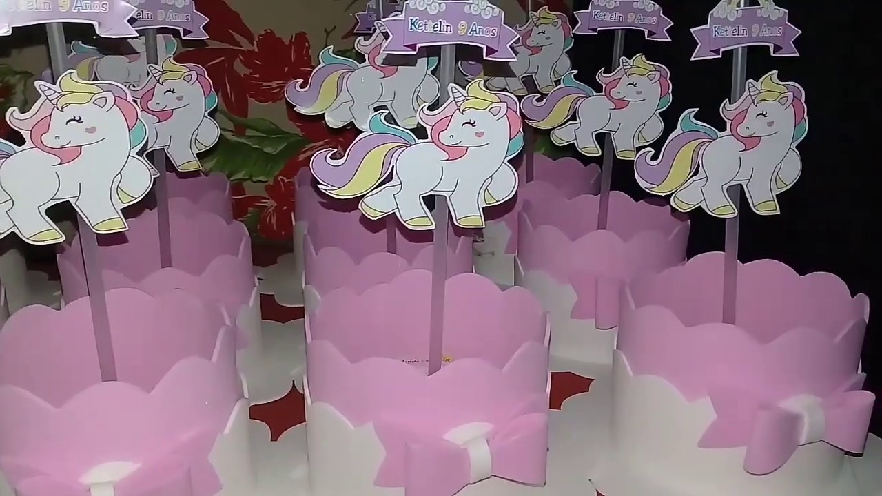 Cento de mesa Unicornio  de eva passo a passo- faça você mesma