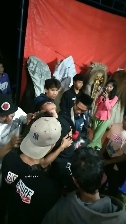 Kerasukan demit leak