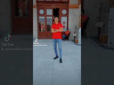 سيبك من الي خالع 