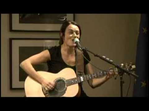 Carmen Consoli - Rosa canta e cunta - live@San Fra...