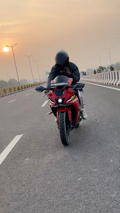 Yamaha R15 v4 red | 2025