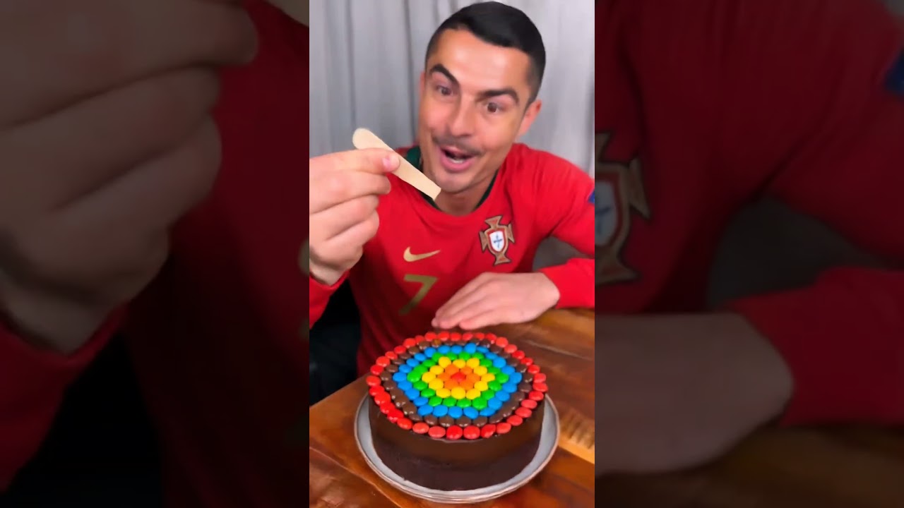 Ronaldo's forkball is looking good.