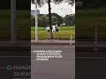 Момент, как пассажиров бросает по салону после аварии вертолета в Китае