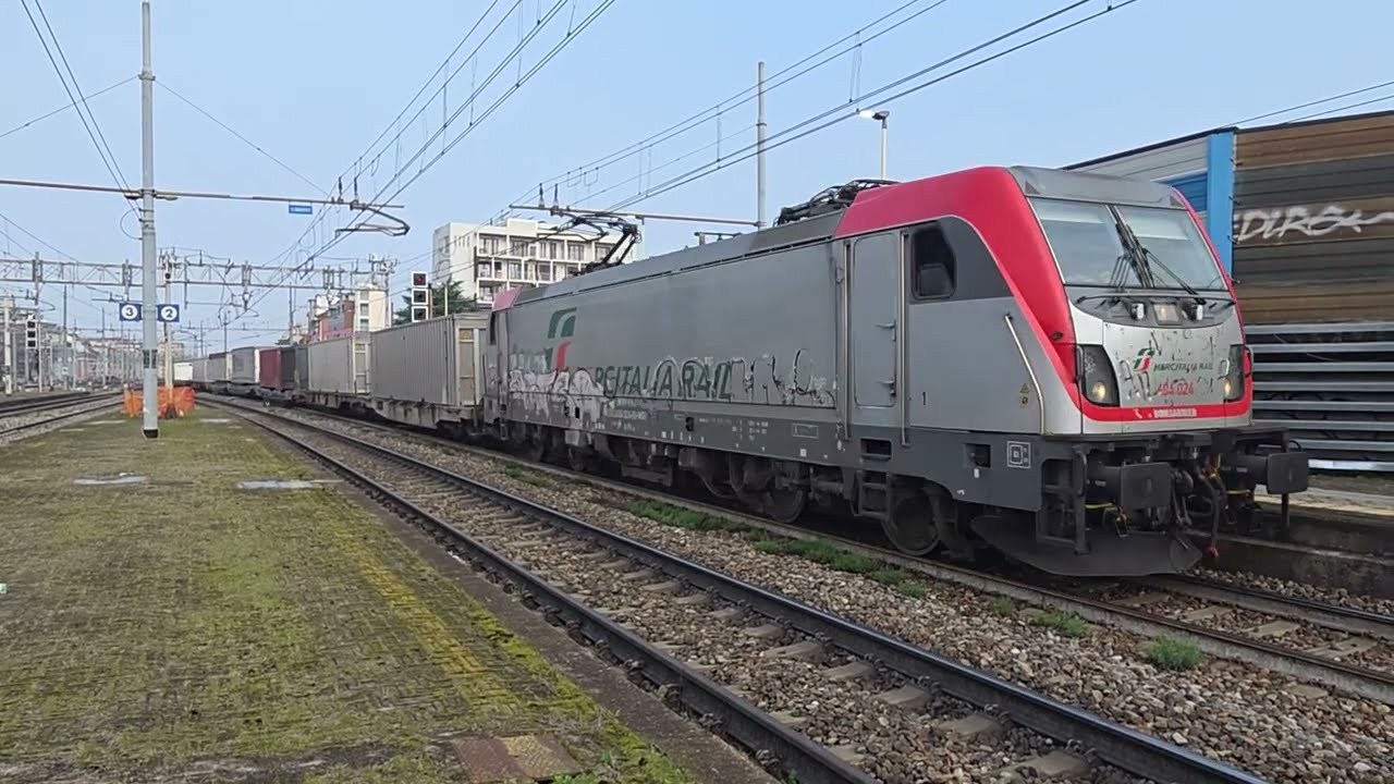 E494-024 MIR. - CON COTAINER MISTI