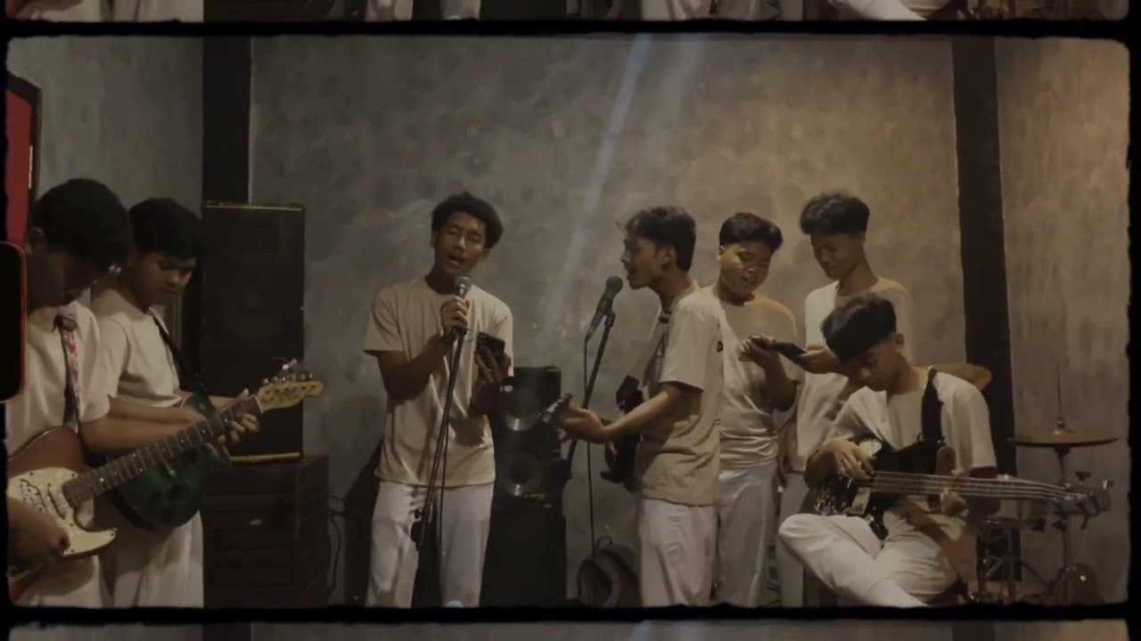 Musikalisasi puisi kelompok 6, Kangen -DEWA 19