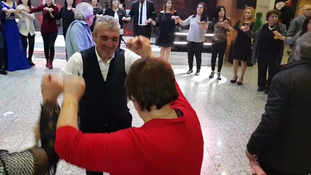 Sivas Divriği Avşarcık köyü Ali Ekber Ertürk halay