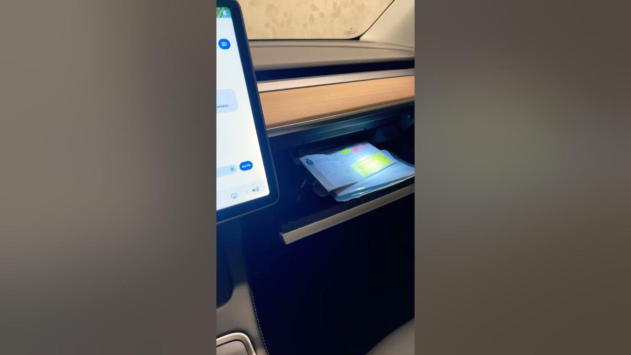 Tesla glove box trick #teslamodely #glovebox - YouTube