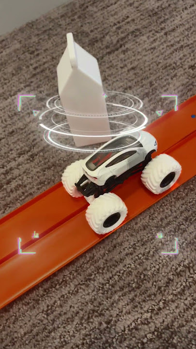 Massive Super City Garage Train Service In The Garage Spiral Ramp Car Race Majorette  Garage 