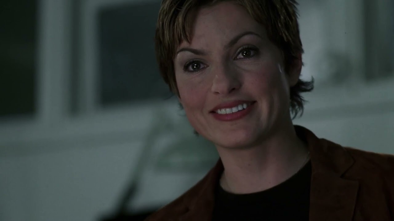 Sad Olivia Benson [s3] Logoless