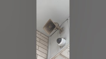 Valcom 1030C Horn outside at Family Dollar