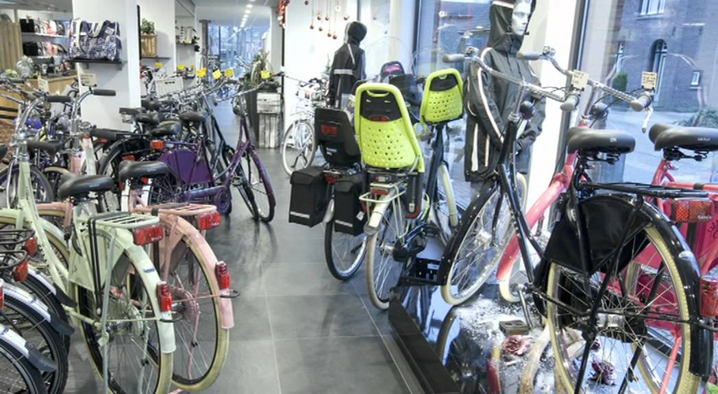 Marc Ermens Fietsen Tweewielerwinkel van het Jaar 2012.mov - YouTube