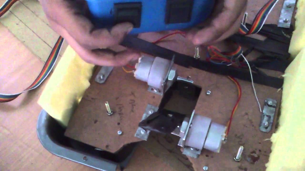 HOW TO MAKE A SOCCERBOT . - YouTube