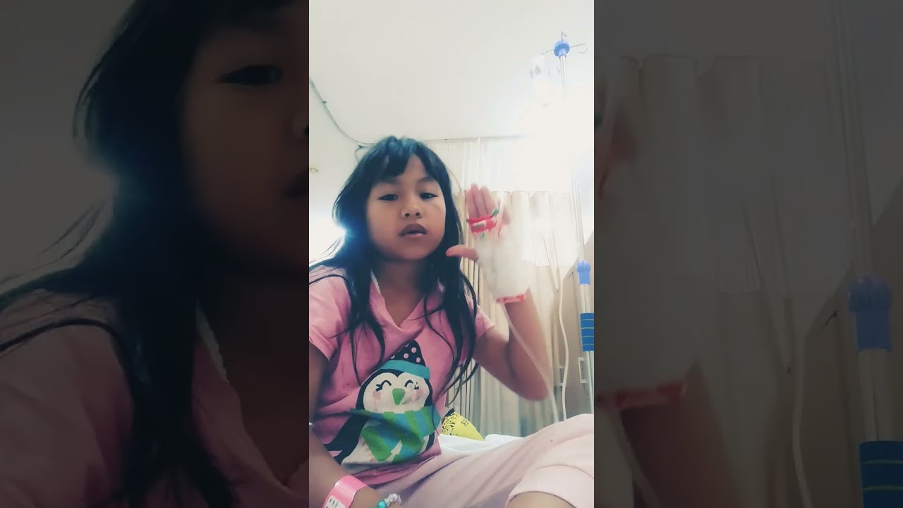 gak tu hanya ada yang eduli sama aku  kalian pacar aku atau acar caca teman aku