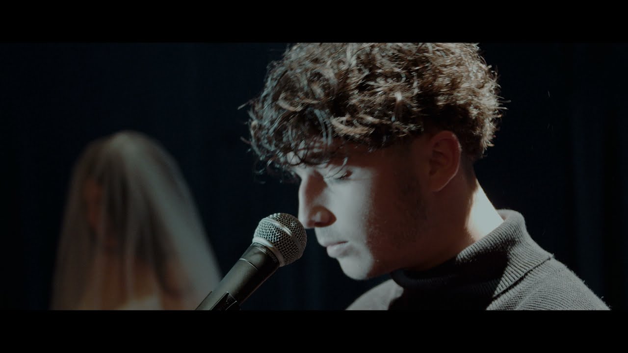 Watch Seth Sad - Salut maman (clip officiel) on YouTube Watch Seth Sad - Salut maman (clip officiel) on YouTube