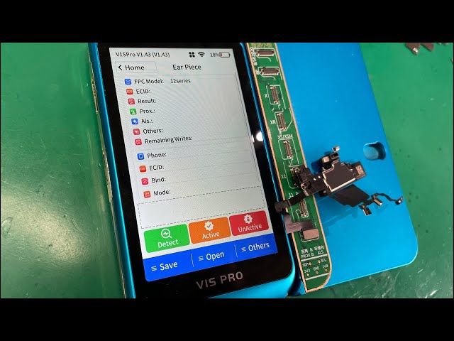iPhone 12 画面真っ暗で明るさ調整できない Face ID修理 - YouTube