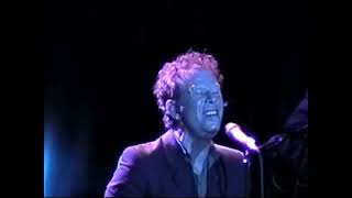 Bottom Of The World - LIVE 2004 Berlin (High Quality Audio) Tom Waits