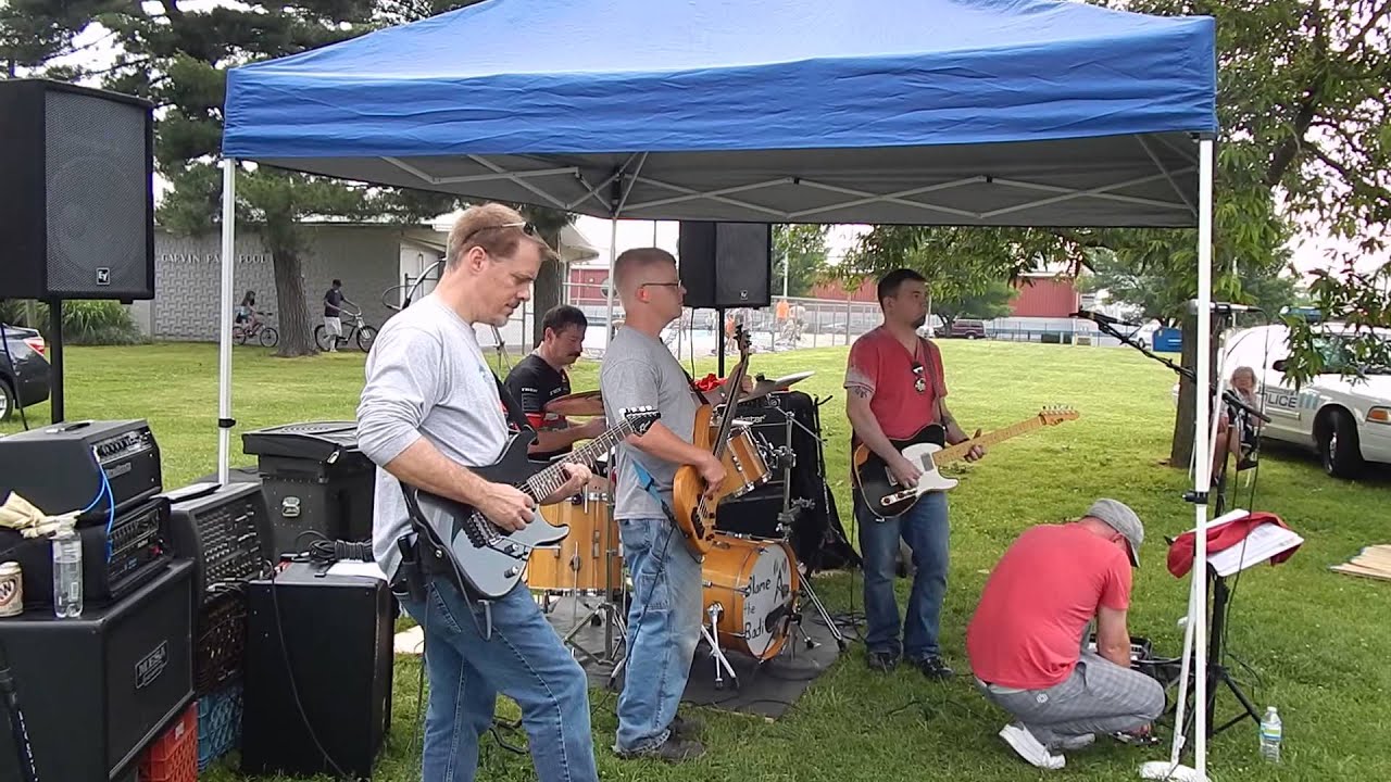 2013 Evansville Blame the Radio Everybody Wants to Rule the World