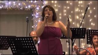 Suzide Zorlu - Gülünce Gözlerinin Içi Gülüyor Resimi