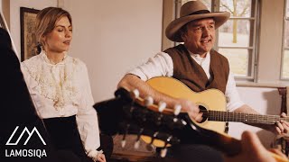 The American Folk Revival - Sittin' On Top Of The World | LaMosiqa.com Oneshotsession