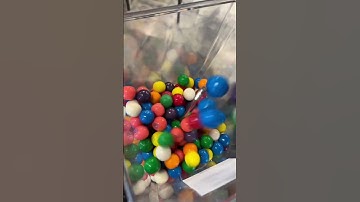 Service Day COLLECTING At Hispanic Seafood Restaurant #vending #gumballmachine #bulkvending