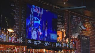 Portland sports bars take Super Bowl activities outside