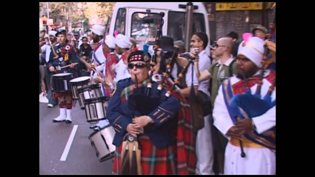 Sri Dasmesh Pipe Band - Anzac Day - Sydney - 2009 - YouTube