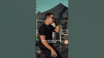 Thumbnail of Don't wanna see him flicker that light on the porch 💡😬