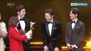 Video-Miniaturansicht von „♥Best Couple Award♥...wait...Namkoong Min♥Junho couple? [2017 KBS Drama Awards/2018.01.07]“