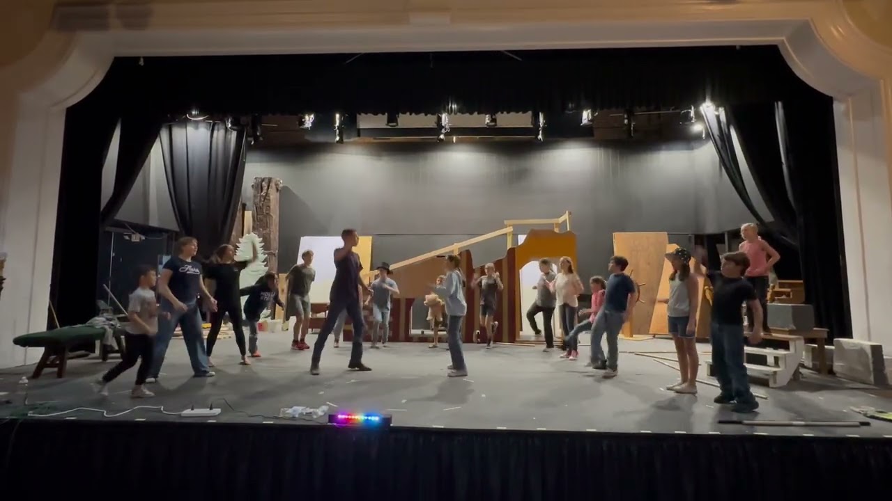 Incomplete Ugh-A-Wug Dance 2 understudy