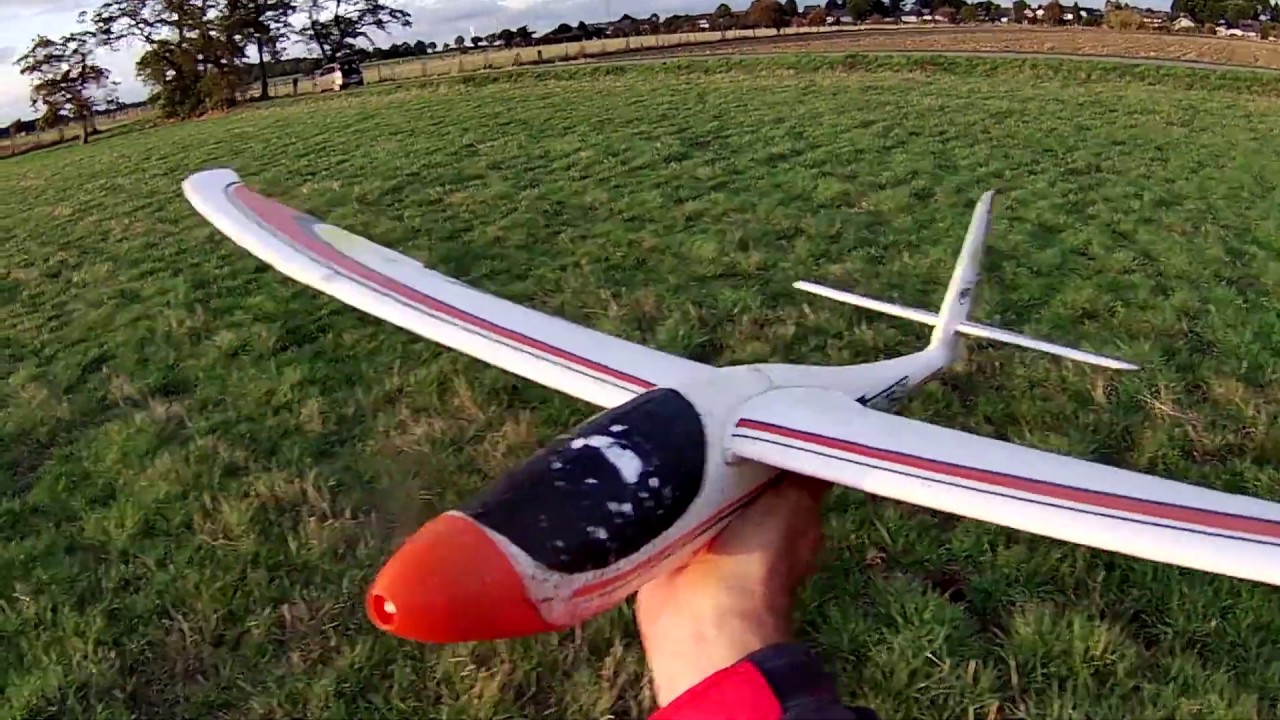 Multiplex Panda mit Querruder und Brushless Motor - YouTube
