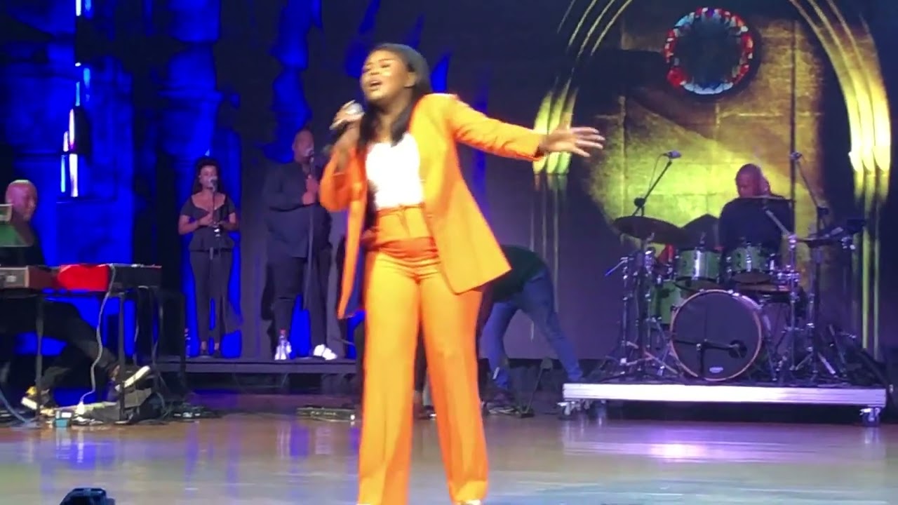 Mpumi Mtsweni: Owahlatywa Egolgotha Hallelujah Ministration