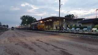 Alsthom 4106 ทำขบวน 254 จอดบ้านโป่ง ordinary train 254