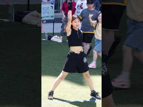 DANCE] 어린 댄서: IVE 'BANG BANG' <strong>01</strong>: K-POP 랜덤플레이댄스 PlayOn RPD 코엑스 랜플: 260530 여자 블랙 아이브