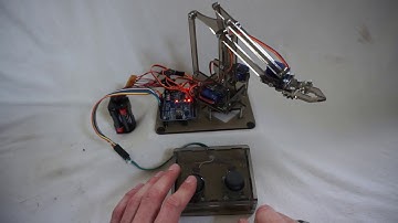 MeArm Arduino with 2 joysticks