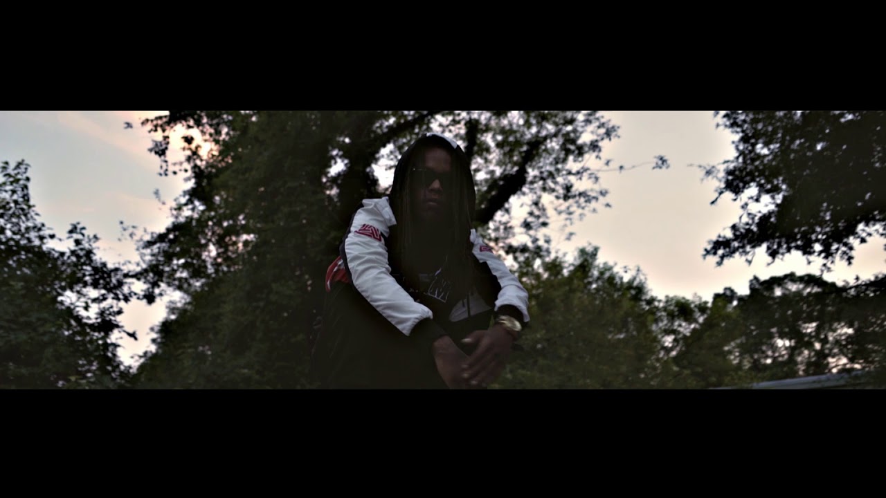 Watch STRO DiRT - SECTiON8 on YouTube Watch STRO DiRT - SECTiON8 on YouTube