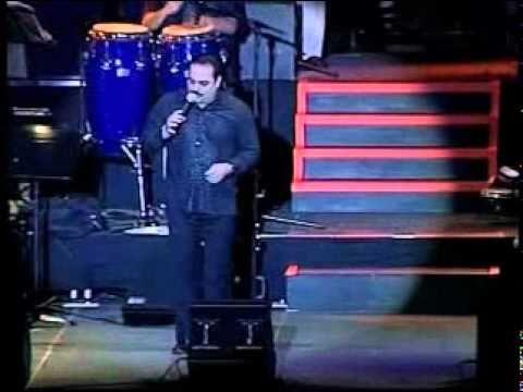 Gilberto Santa Rosa-La Agarro Bajando en vivo