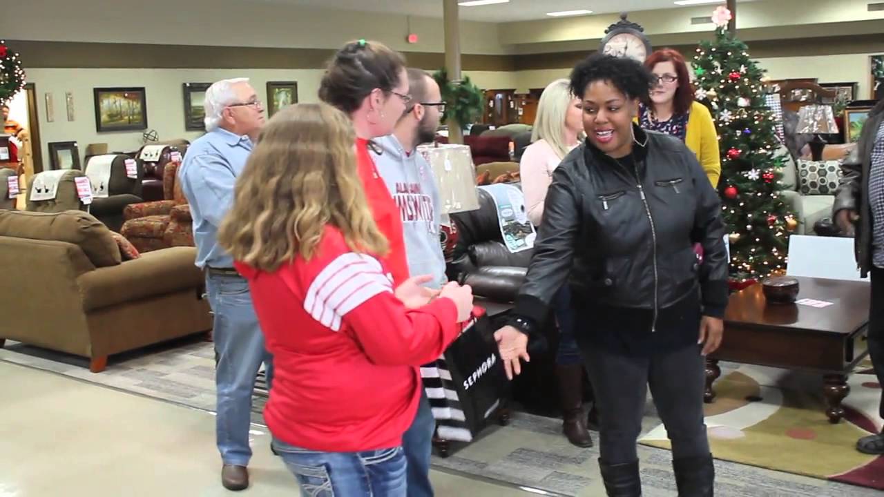 Contest Winner Surprised With 1 000 Check For Christmas Youtube