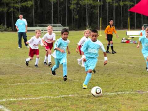 Messi Age 7, GOAL Crazy!!!