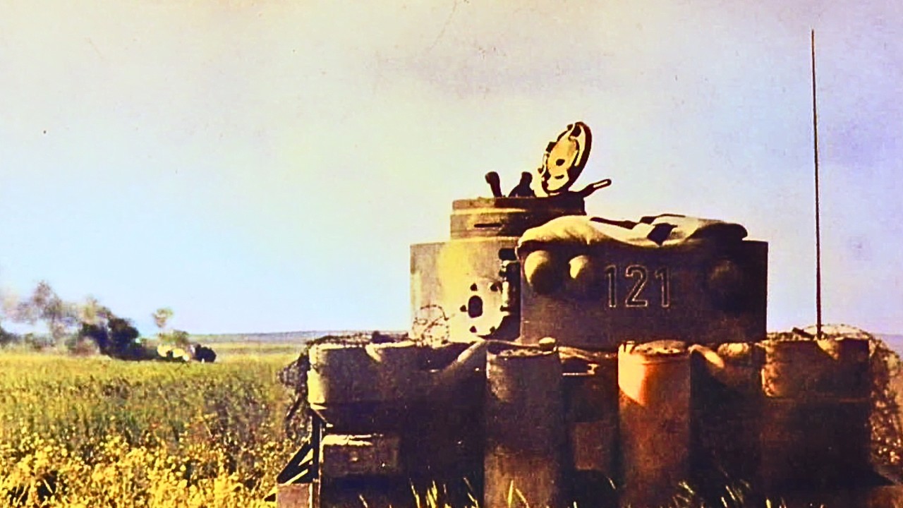 Inside Tank Ace Knispel’s Tiger at Kursk | Over 20 Soviet Tanks Destroyed