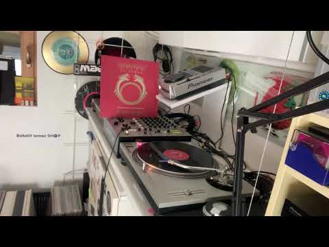 Spike — Spike vs. Nomad - (I Wanna Give You) Devotion (Club Anthem Extended)