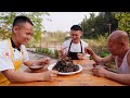 厨师长给四伯做一道麻辣盘龙黄鳝，手撕干煸做法，连骨头都能吃