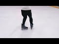 How to skate (freestyle grapevine tutorial)