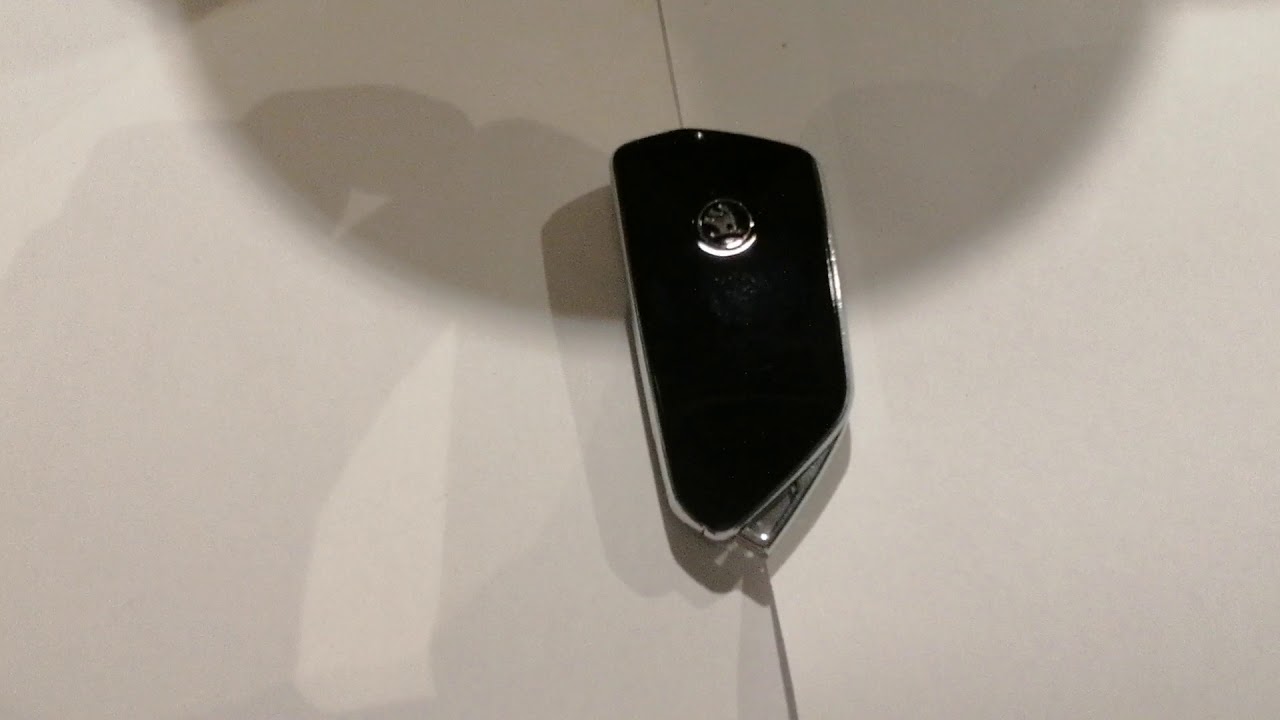 Vw Golf 8 Schlusselbatterie Wechseln Youtube
