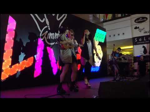 Robynn & Kendy, 麥家瑜 - Together