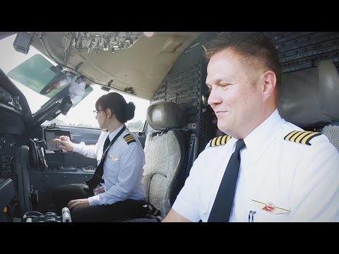 Video: Waar is Endeavour Air-lugwaardin opleiding?